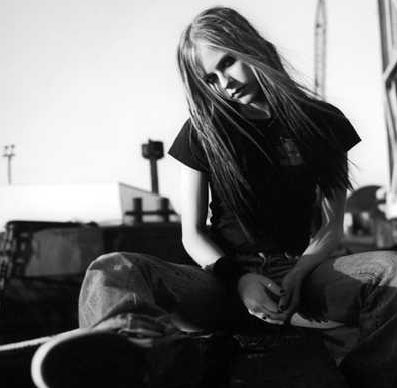 Avril Lavigne Wallpapers 1024x768
