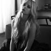 download fabulous Avril Lavigne shot