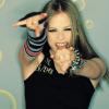 download elegant Avril Lavigne desktop photo