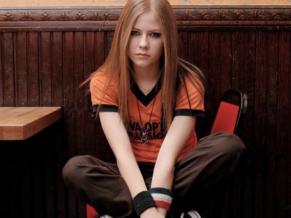 Avril Lavigne Desktop photo