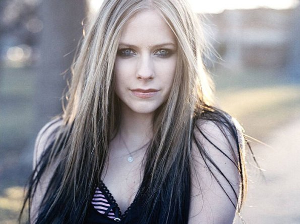 avril lavigne wallpapers. avril lavigne wallpapers.