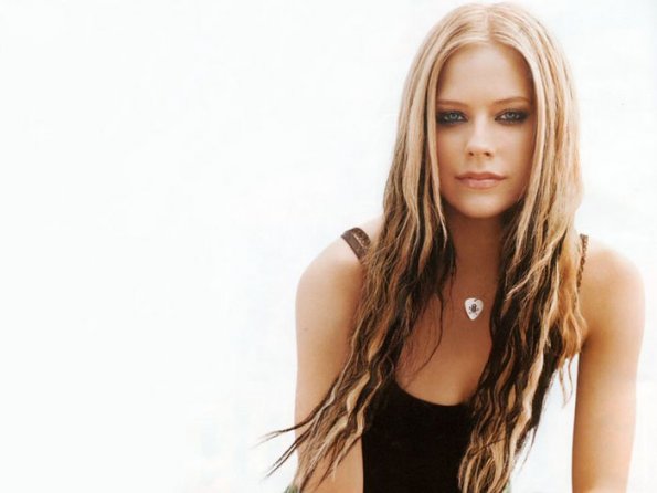 download super Avril Lavigne photo