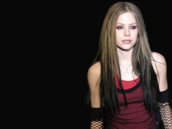 download super Avril Lavigne shot